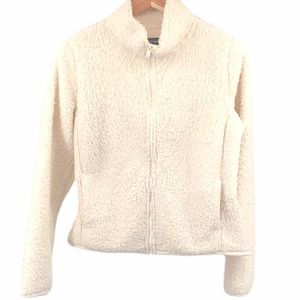 Lord & Taylor Sz M Wmn’s Cream Fuzzy Jacket